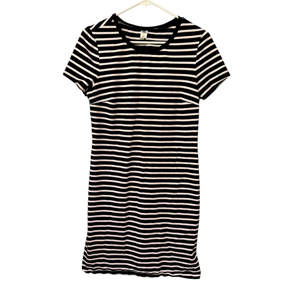 Old Navy Women’s Black and White Striped Tee Shirt Dress. Size Medium - Picture 10 of 10